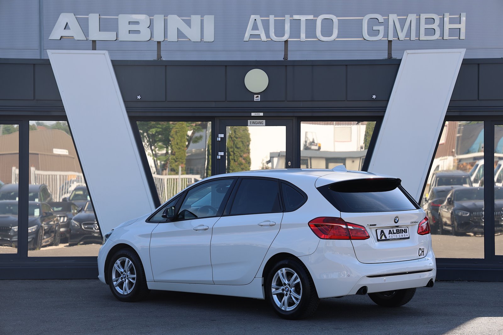 BMW 220d Active Tourer Sport Line Steptronic, Diesel, Second hand / Used, Automatic - 4