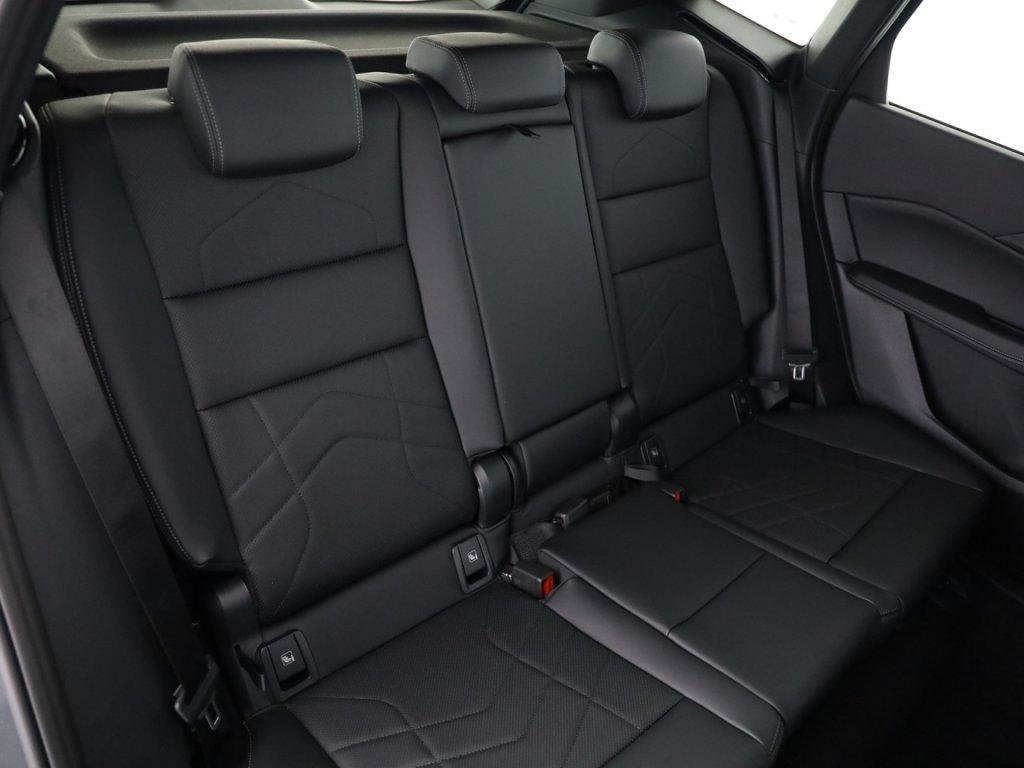 BMW 223 Active Tourer 223i Active Tourer, Mild-Hybrid Benzin/Elektro, Neuwagen, Automat - 4