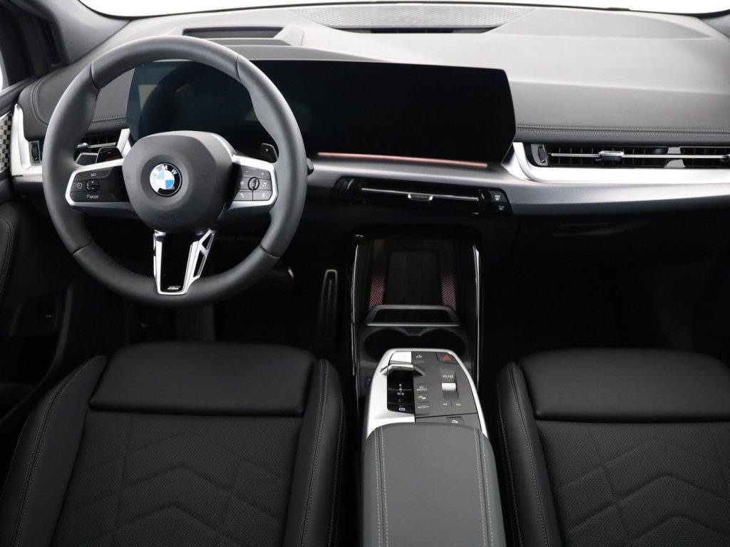 BMW 223 Active Tourer 223i Active Tourer, Mild-Hybrid Benzin/Elektro, Neuwagen, Automat - 6