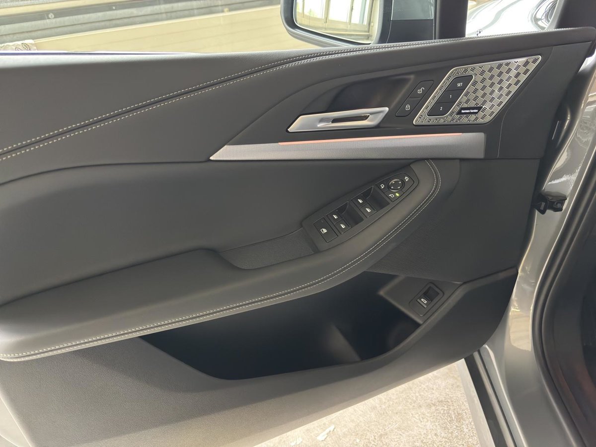 BMW 223 Active Tourer 223d SDKG Active Tourer, Mild-Hybrid Diesel/Elektro, Occasion / Gebraucht, Automat - 6