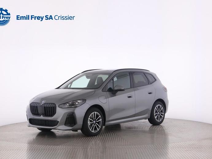 BMW 223i xDrive Active Tourer, Mild-Hybrid Benzin/Elektro, Neuwagen, Automatik