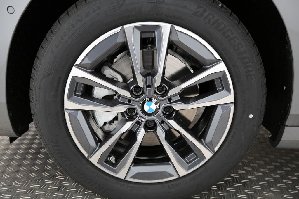 BMW 223i xDrive Active Tourer, Hybride Léger Essence/Électricité, Voiture nouvelle, Automatique - 4