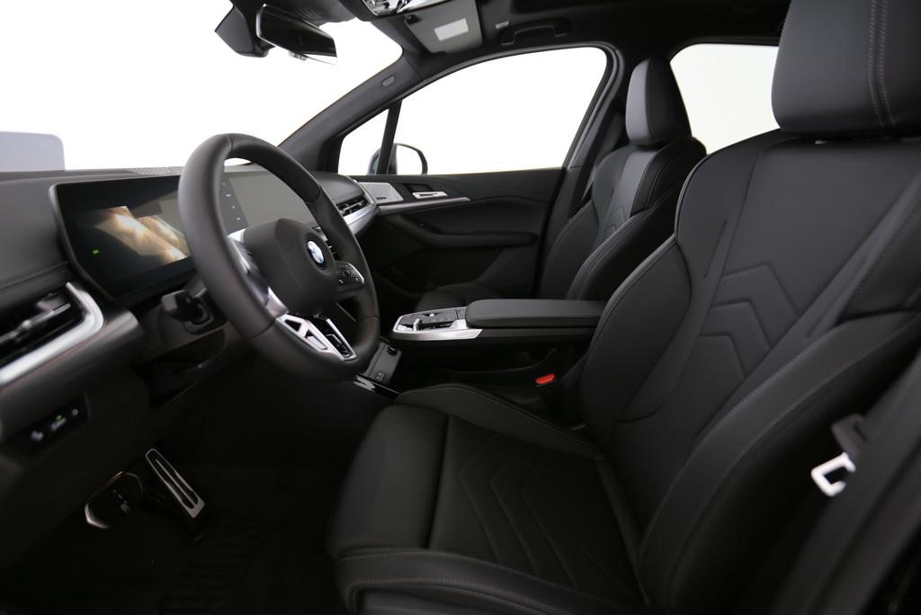 BMW 223i xDrive paddles Active Tourer, Hybride Léger Essence/Électricité, Voiture nouvelle, Automatique - 2