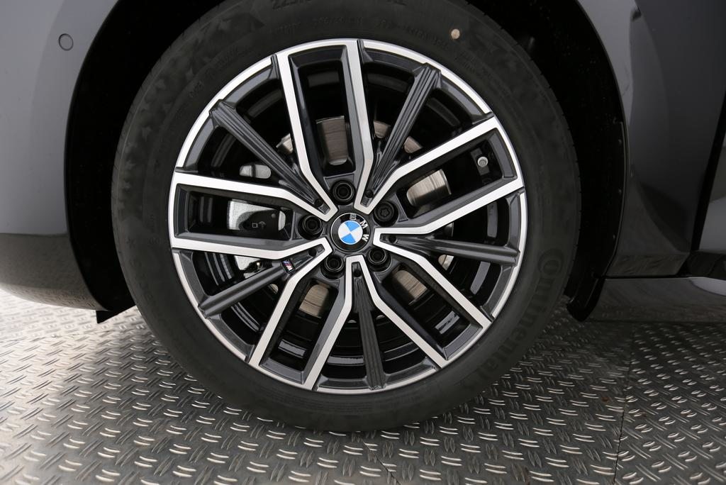 BMW 223i xDrive paddles Active Tourer, Hybride Léger Essence/Électricité, Voiture nouvelle, Automatique - 3