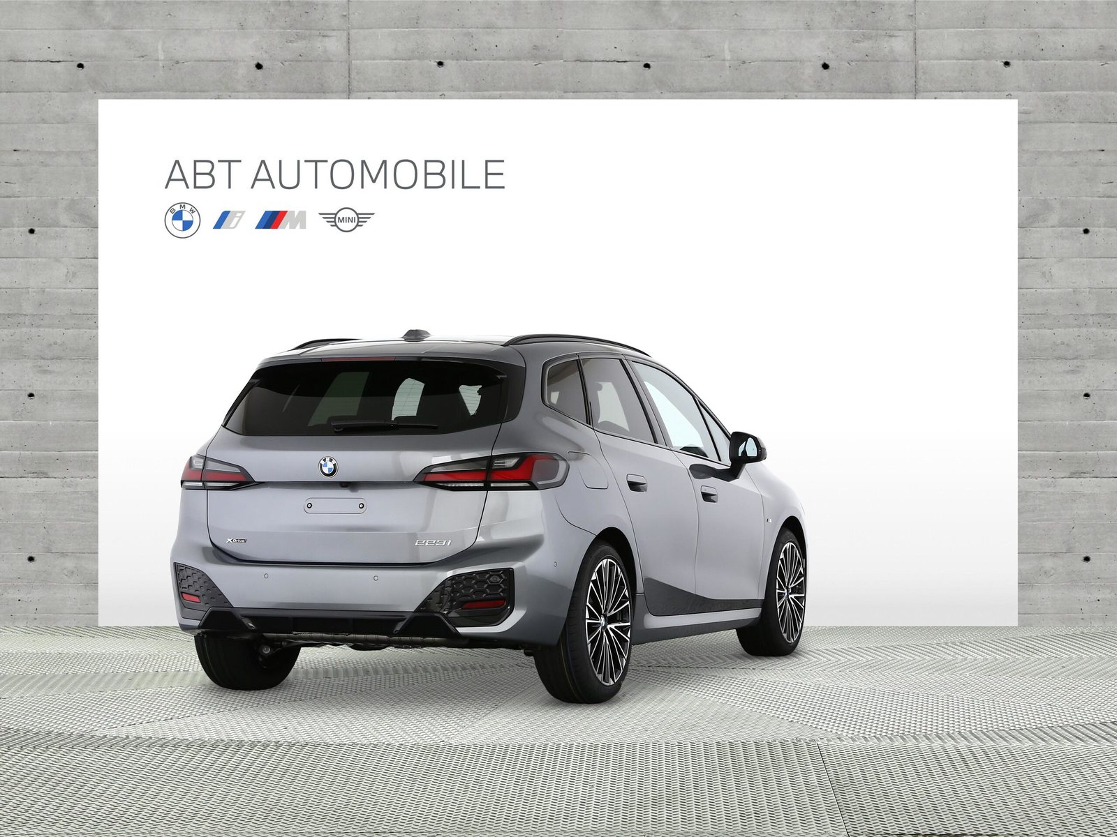 BMW 223i xDrive SDKG Active Tourer, Hybride Léger Essence/Électricité, Voiture nouvelle, Automatique - 3