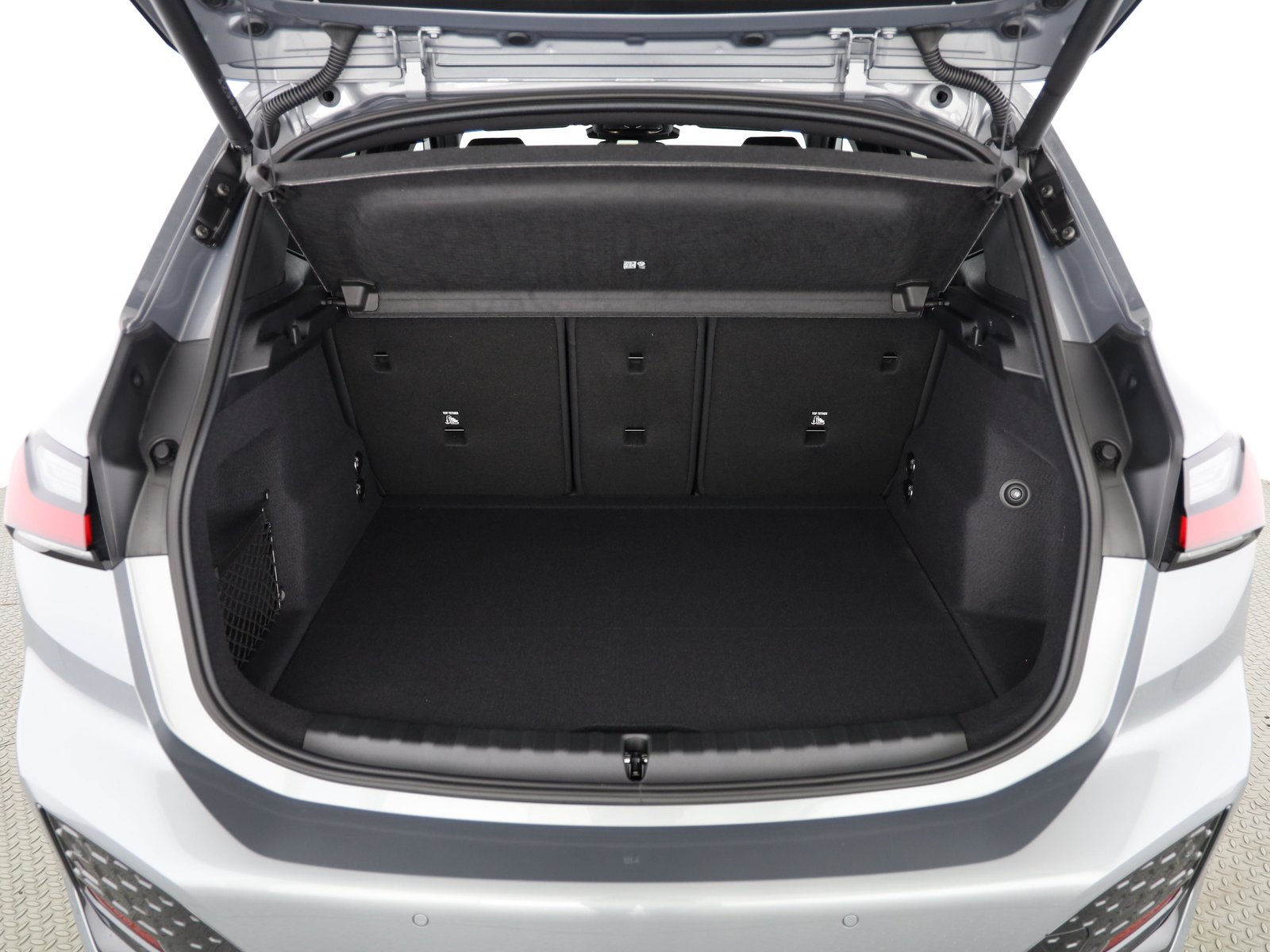 BMW 223i SDKG Active Tourer, Hybride Léger Essence/Électricité, Voiture nouvelle, Automatique - 7