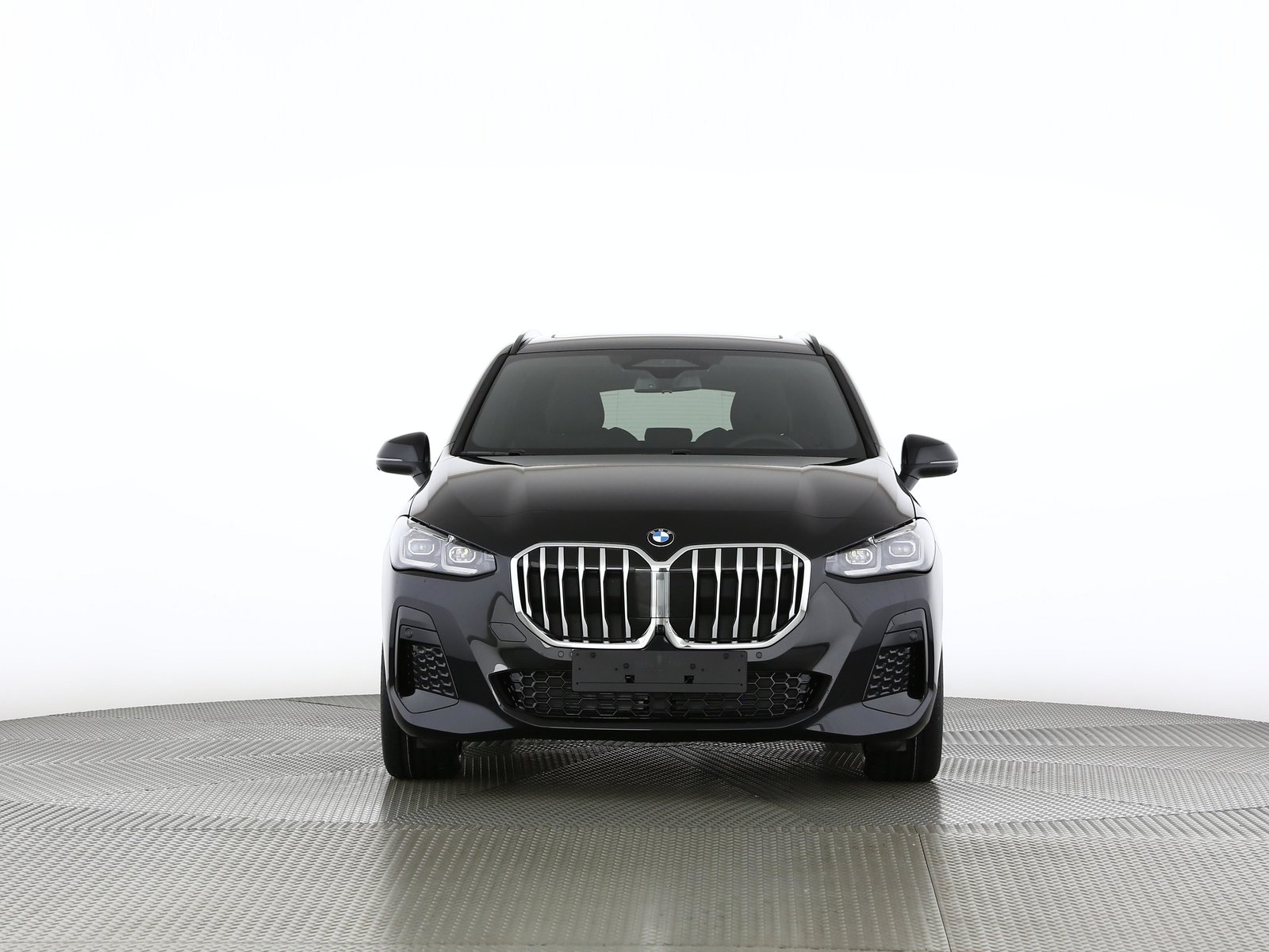 BMW 223d SDKG Active Tourer, Mild-Hybrid Diesel/Electric, New car, Automatic - 5