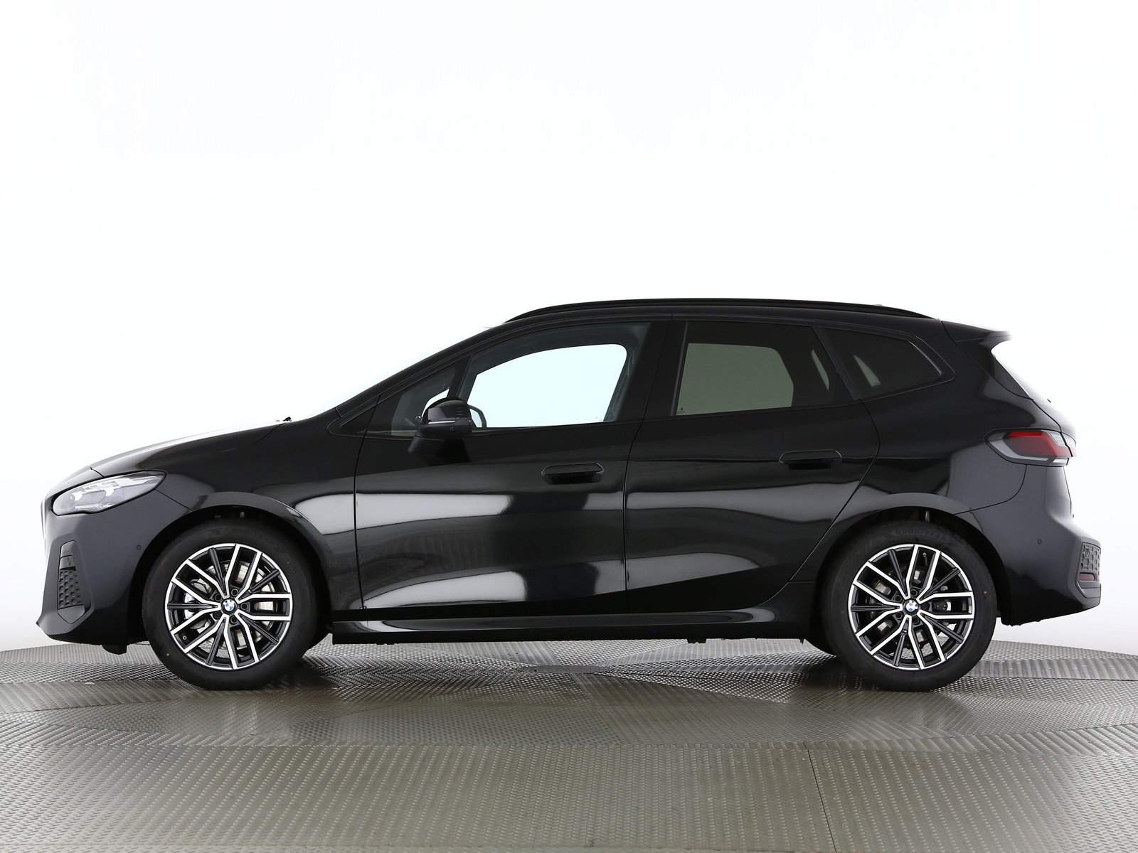 BMW 223d Active Tourer, Hybride Léger Diesel/Électricité, Voiture nouvelle, Automatique - 3