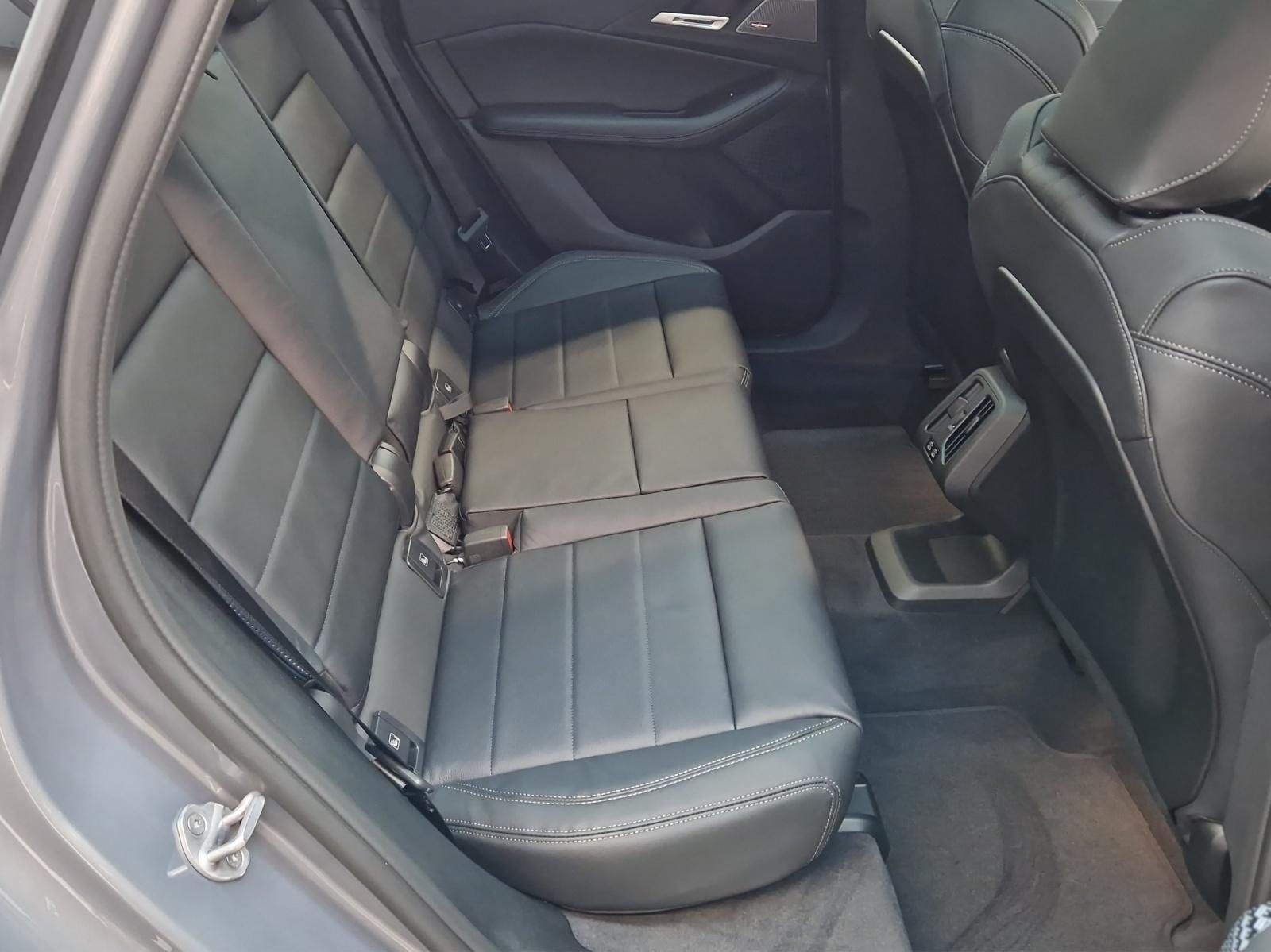 BMW 223i xDrive Active Tourer, Mild-Hybrid Benzin/Elektro, Neuwagen, Automatik - 7