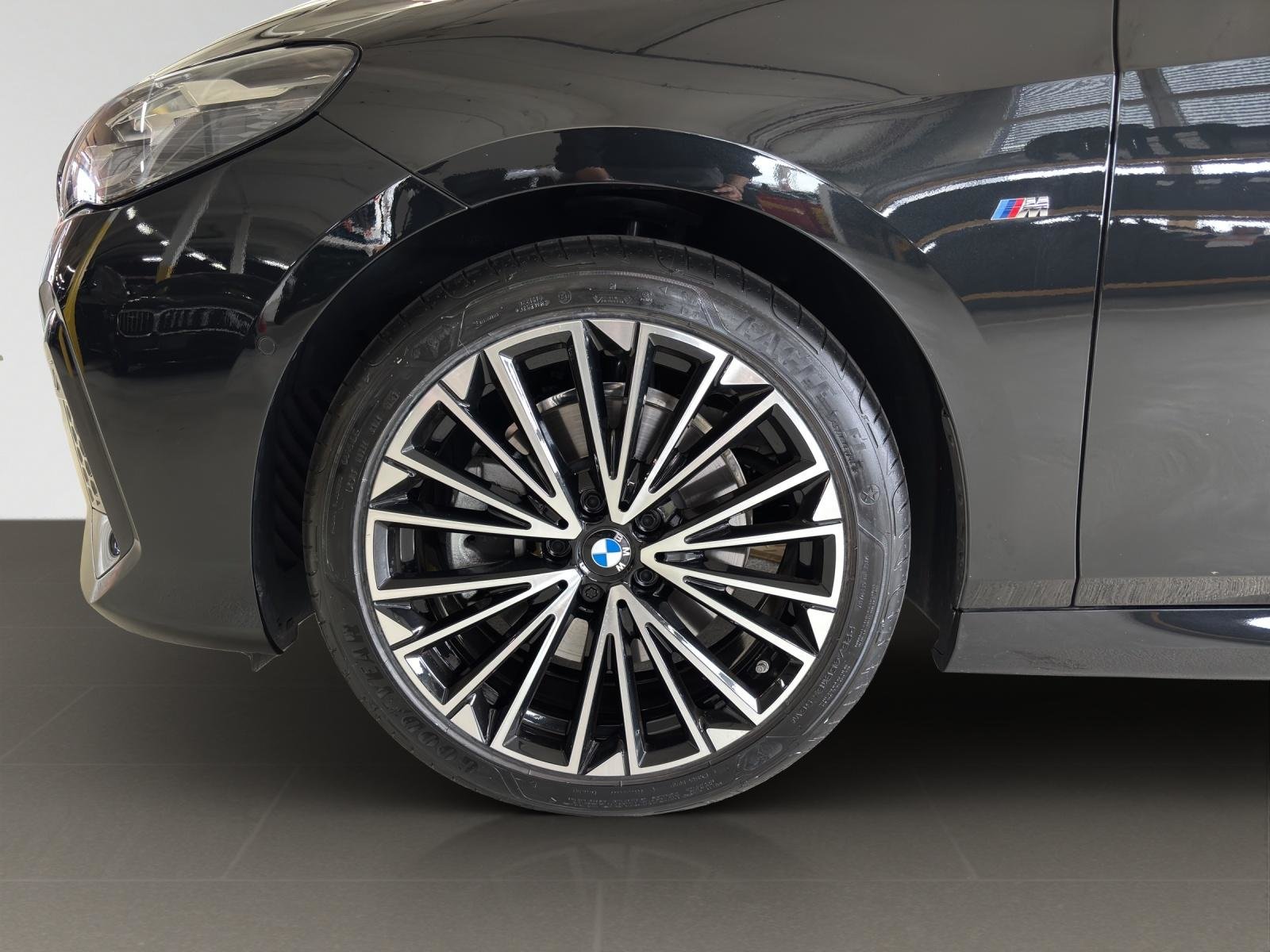 BMW 223d SDKG Active Tourer, Mild-Hybrid Diesel/Elektro, Occasion / Gebraucht, Automat - 3