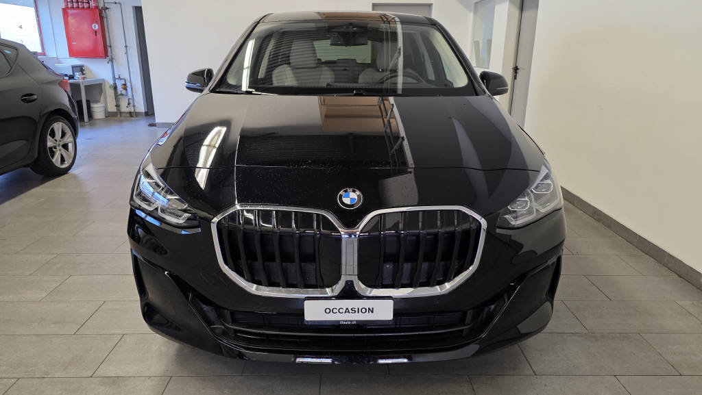BMW 223i paddles Active Tourer, Mild-Hybrid Petrol/Electric, Second hand / Used, Automatic - 2