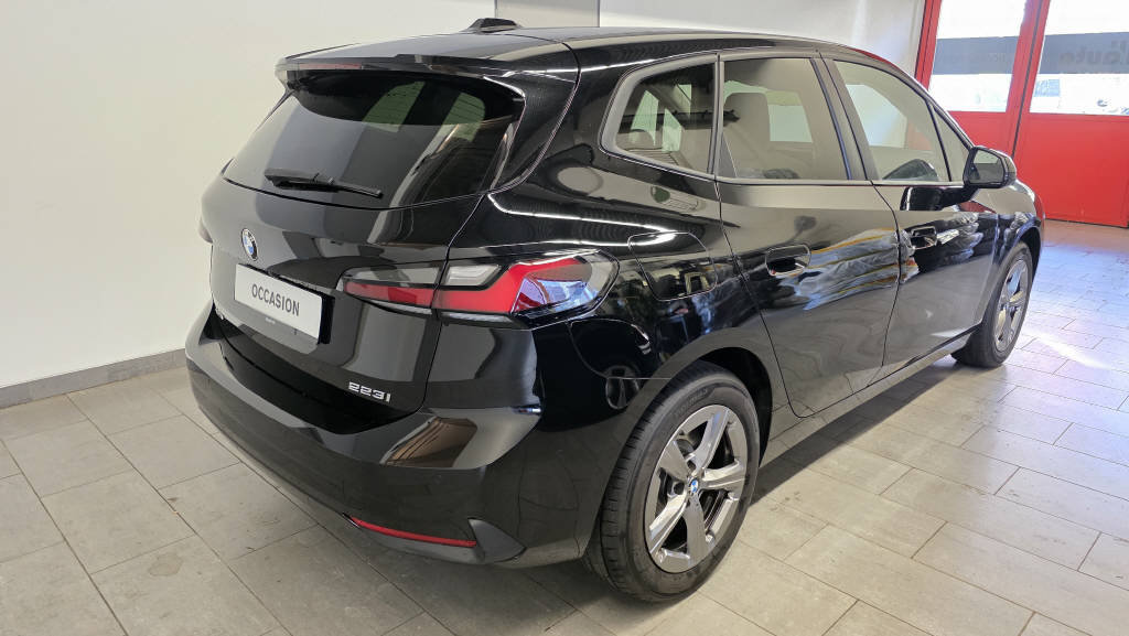 BMW 223i paddles Active Tourer, Mild-Hybrid Petrol/Electric, Second hand / Used, Automatic - 4