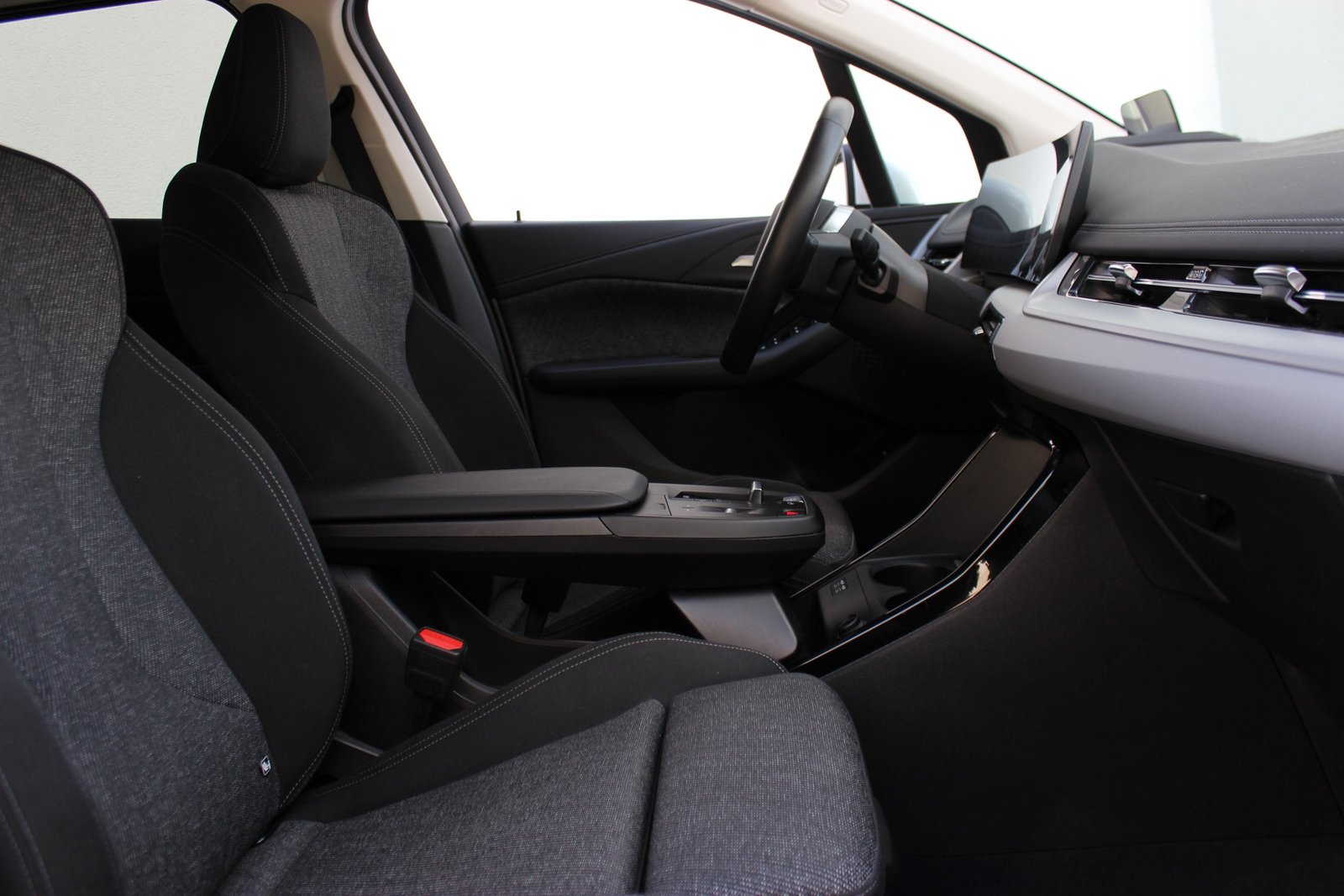 BMW 223d Active Tourer *ANHÄNGERKUPPLUNG*, Hybride Leggero Diesel/Elettrica, Occasioni / Usate, Automatico - 4