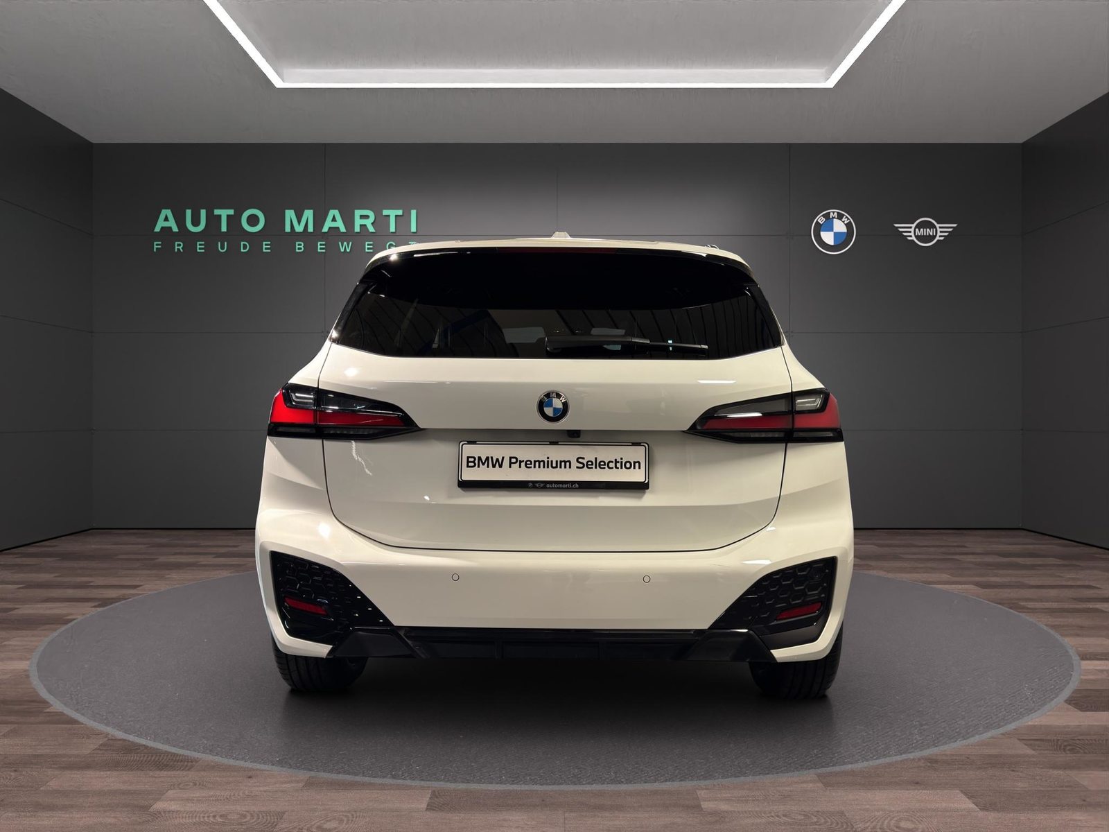 BMW 223i Active Tourer M Sport, Hybride Léger Essence/Électricité, Occasion / Utilisé, Automatique - 3