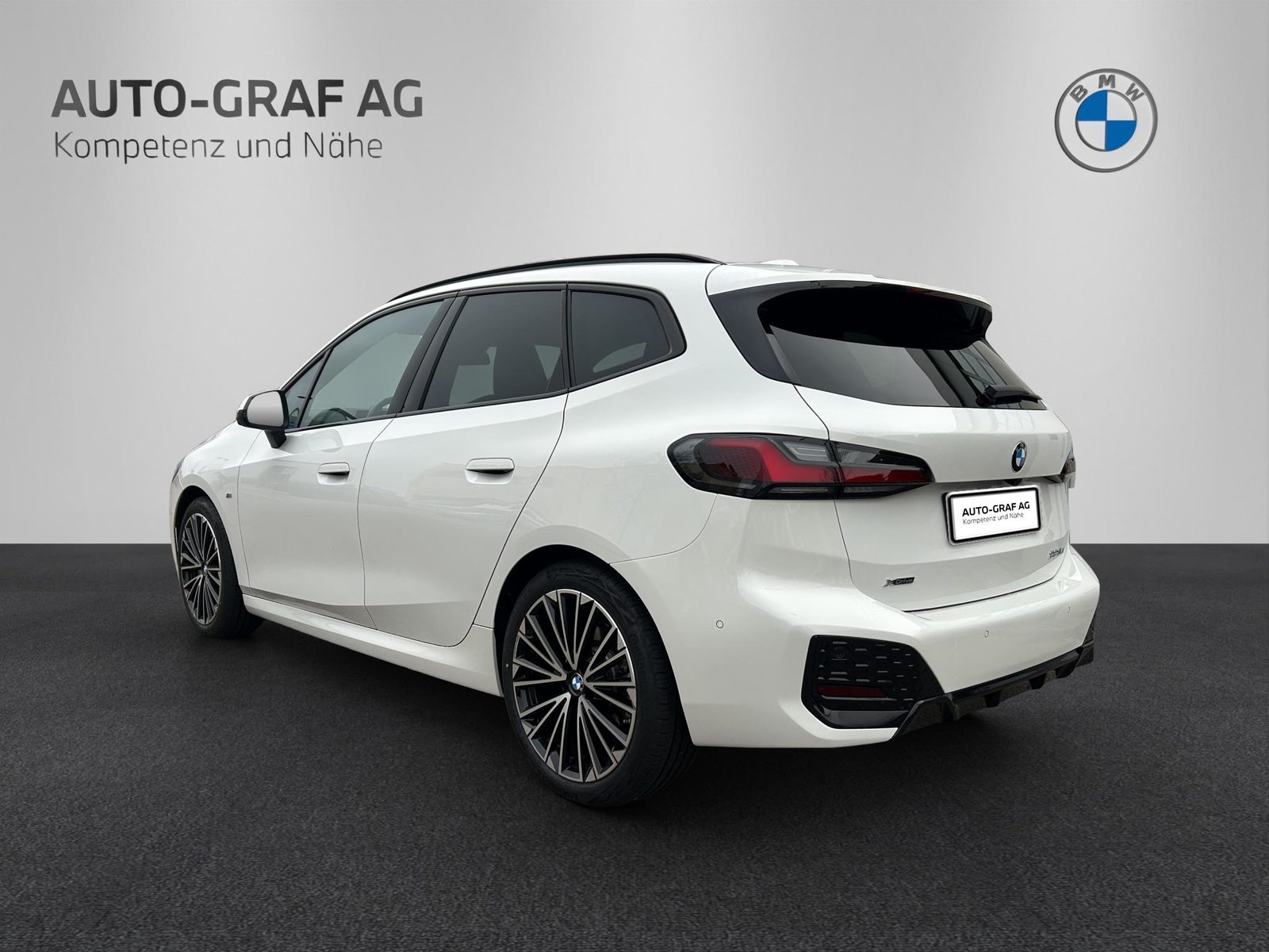 BMW 223d xDrive Active Tourer MSport, Mild-Hybrid Diesel/Electric, Second hand / Used, Automatic - 3
