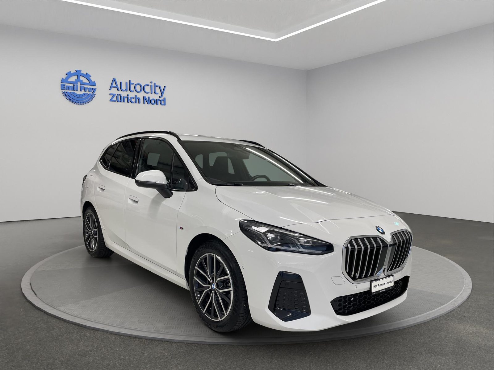 BMW 223i xDrive SDKG Active Tourer, Mild-Hybrid Benzin/Elektro, Occasion / Gebraucht, Automatik - 3