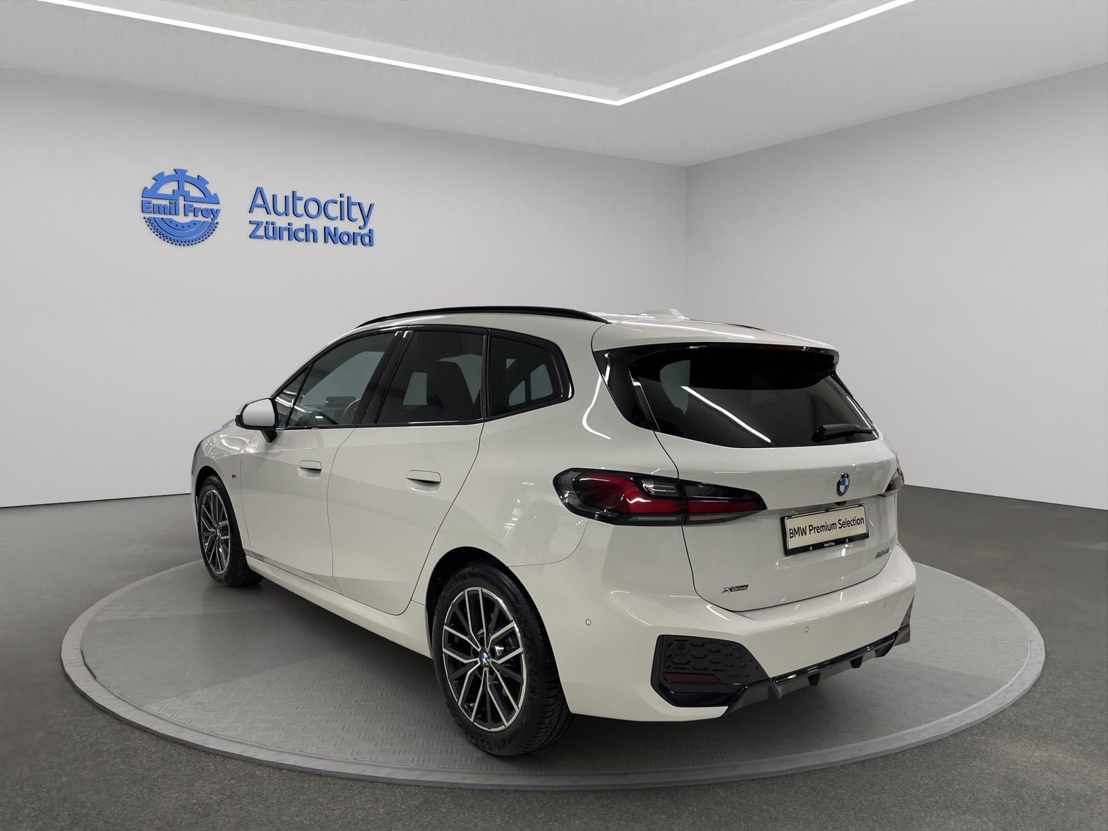 BMW 223i xDrive SDKG Active Tourer, Mild-Hybrid Benzin/Elektro, Occasion / Gebraucht, Automatik - 4