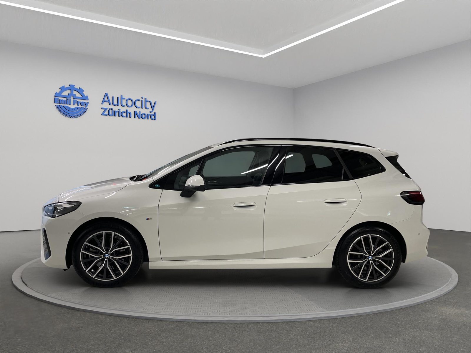 BMW 223i xDrive SDKG Active Tourer, Mild-Hybrid Benzin/Elektro, Occasion / Gebraucht, Automatik - 5