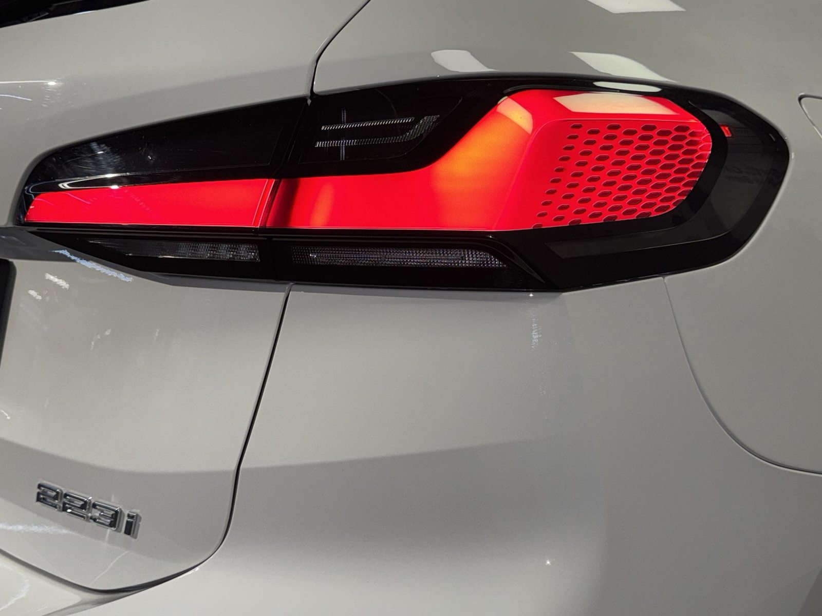 BMW 223i Active Tourer M Sport, Hybride Léger Essence/Électricité, Occasion / Utilisé, Automatique - 6