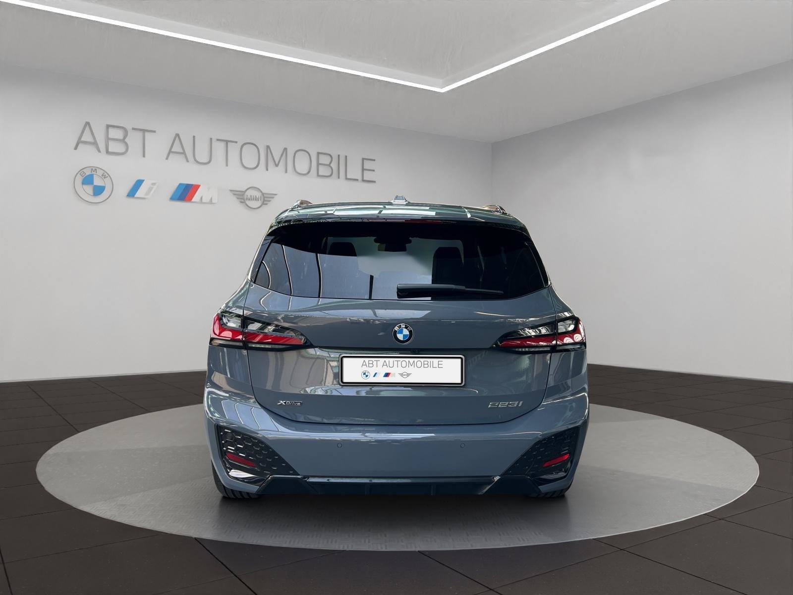 BMW 223i xDrive Active Tourer, Hybride Léger Essence/Électricité, Occasion / Utilisé, Automatique - 5