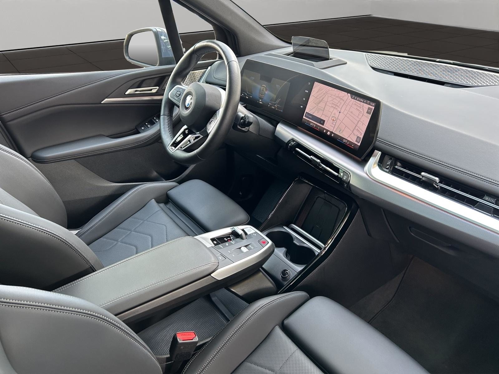 BMW 223i xDrive Active Tourer, Hybride Léger Essence/Électricité, Occasion / Utilisé, Automatique - 7
