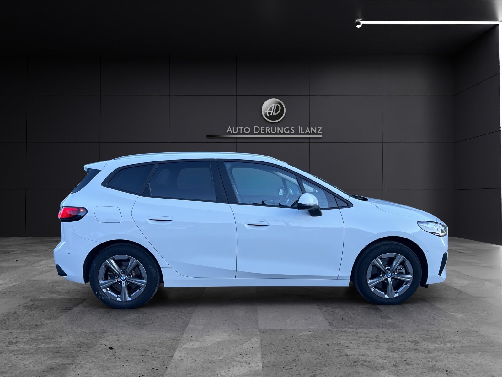 BMW 223d Active Tourer, Mild-Hybrid Diesel/Elektro, Occasion / Gebraucht, Automatik - 5