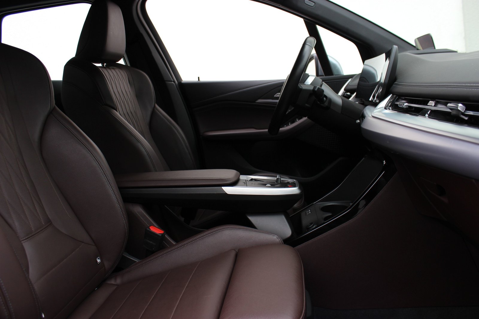 BMW 223i Active Tourer, Hybride Léger Essence/Électricité, Occasion / Utilisé, Automatique - 4