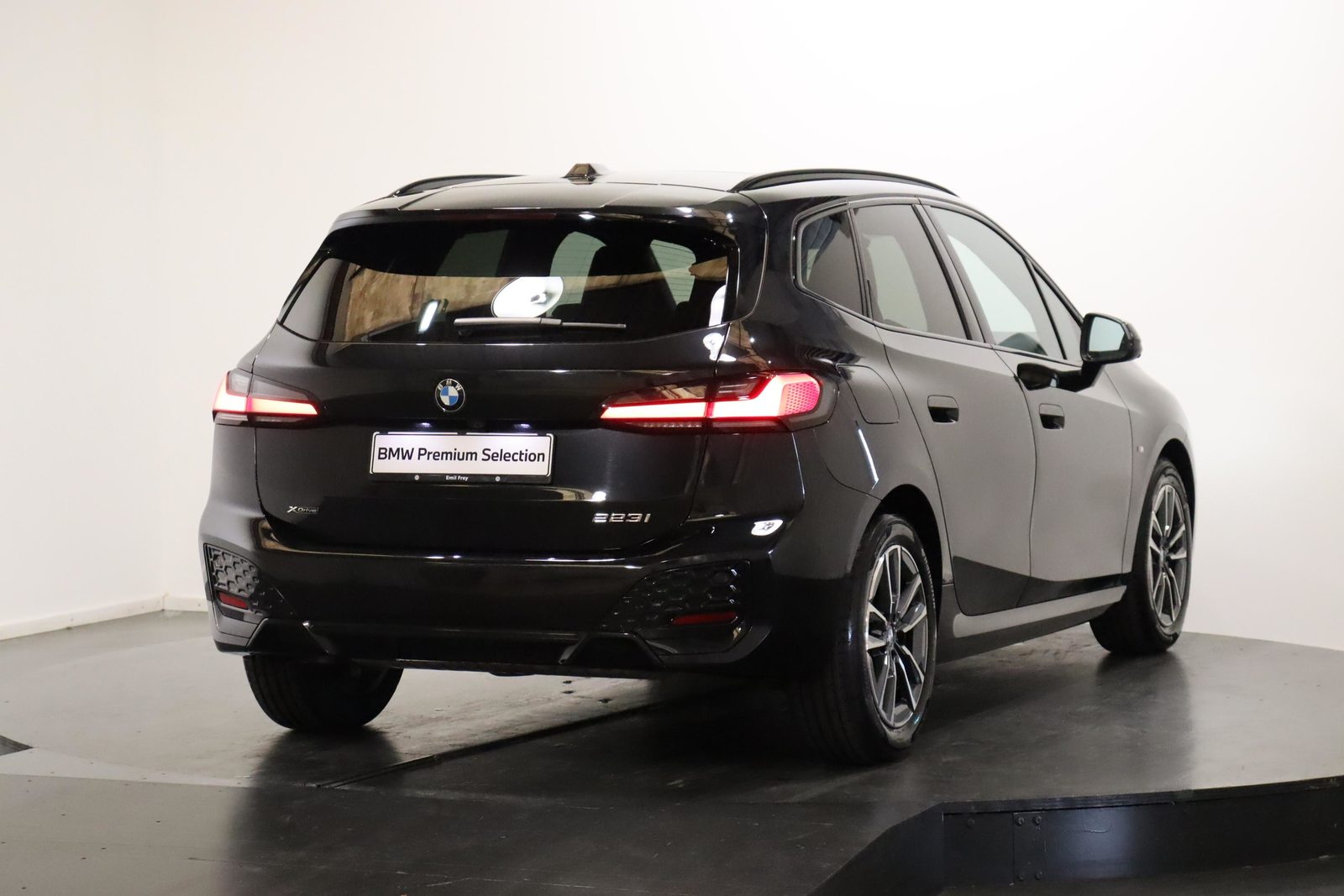 BMW 223i xDrive SDKG Active Tourer, Mild-Hybrid Benzin/Elektro, Occasion / Gebraucht, Automatik - 3