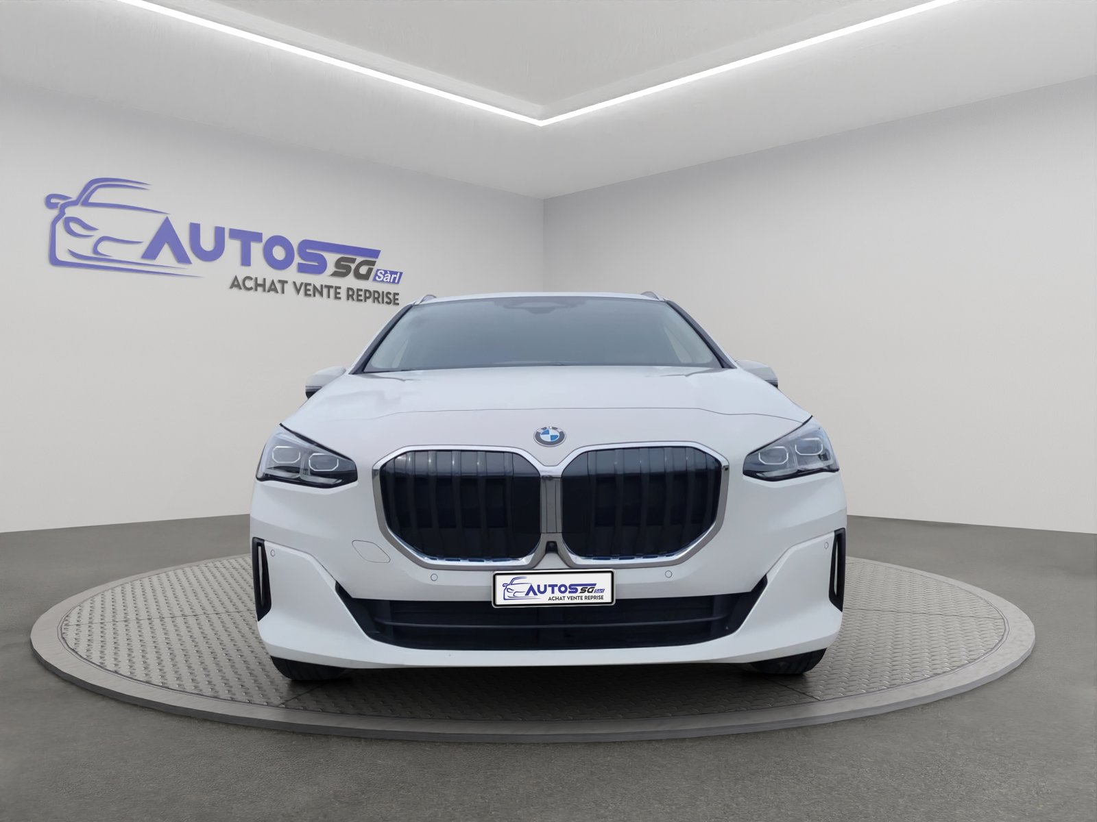 BMW 223d Active Tourer DKG, Mild-Hybrid Diesel/Electric, Second hand / Used, Automatic - 3