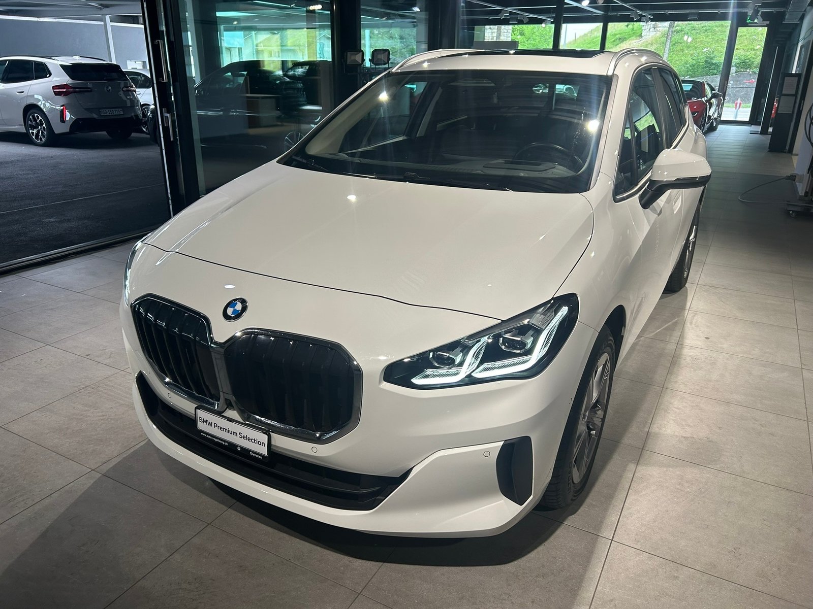 BMW 223d Active Tourer DKG, Mild-Hybrid Diesel/Elektro, Occasion / Gebraucht, Automatik - 2