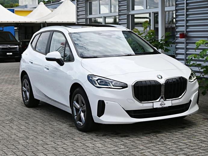 BMW 223d Active Tourer DKG 4X4 (CH Auto) + AHK 1500kg, Mild-Hybrid Diesel/Electric, Second hand / Used, Automatic