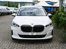 BMW 223d Active Tourer DKG 4X4 (CH Auto) + AHK 1500kg, Mild-Hybrid Diesel/Electric, Second hand / Used, Automatic - 3