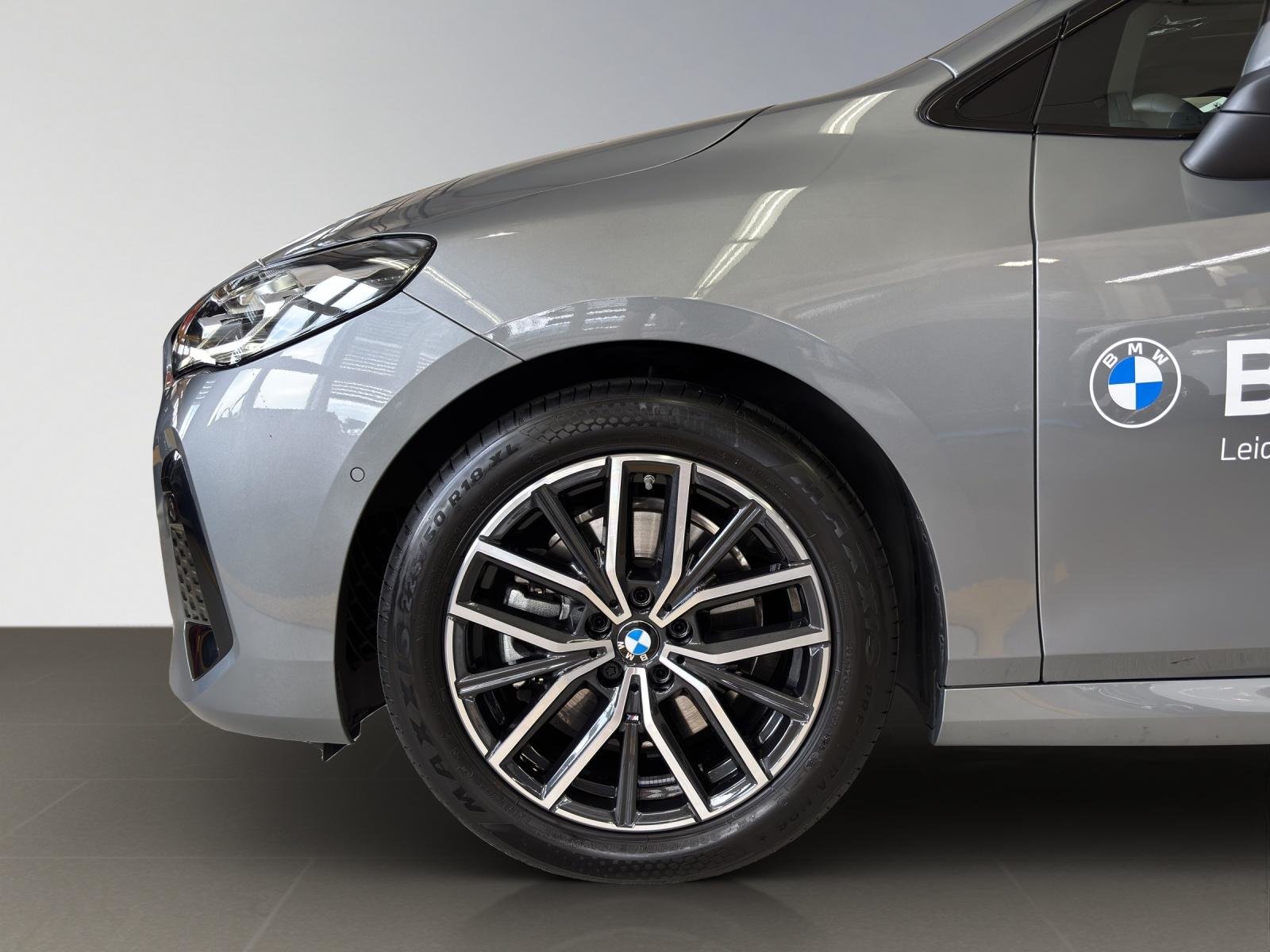 BMW 223i SDKG Active Tourer, Mild-Hybrid Benzin/Elektro, Occasion / Gebraucht, Automatik - 4