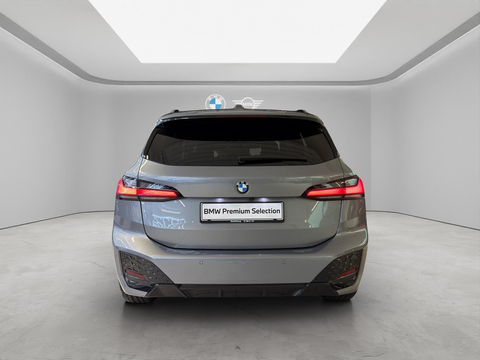 BMW 223i xDrive Active Tourer M-SportPaket, Hybride Léger Essence/Électricité, Occasion / Utilisé, Automatique - 4