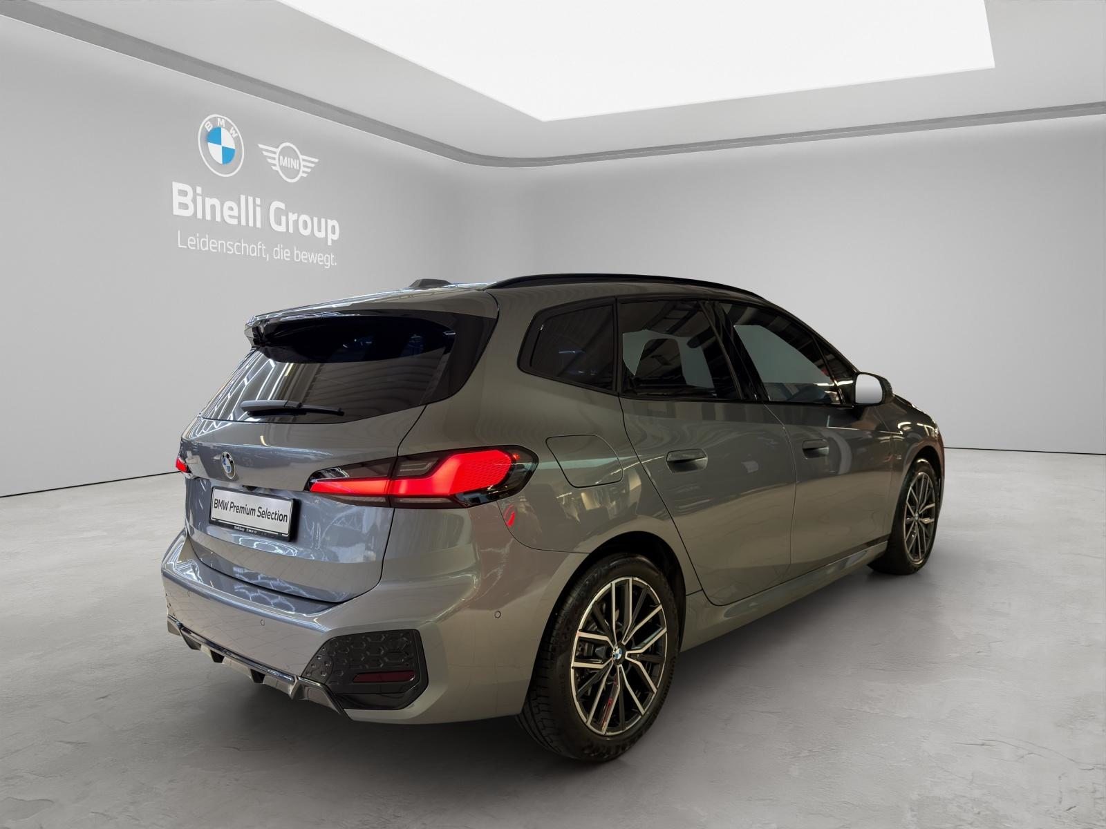 BMW 223i xDrive Active Tourer M-SportPaket, Hybride Léger Essence/Électricité, Occasion / Utilisé, Automatique - 5