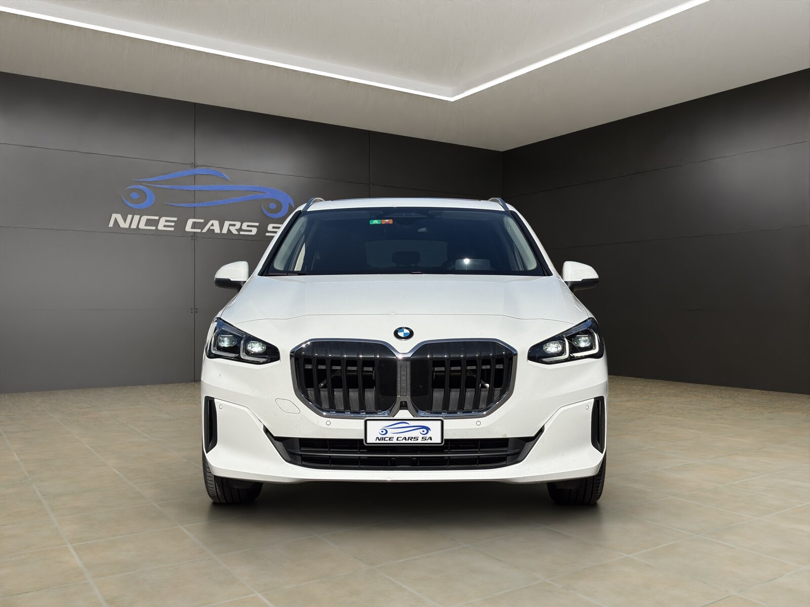 BMW 223d Active Tourer DKG, Mild-Hybrid Diesel/Electric, Second hand / Used, Automatic - 3