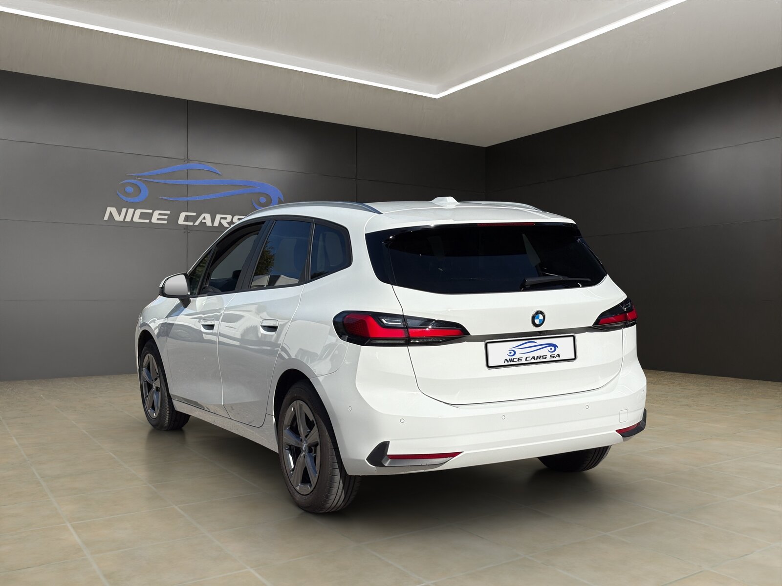 BMW 223d Active Tourer DKG, Mild-Hybrid Diesel/Electric, Second hand / Used, Automatic - 7