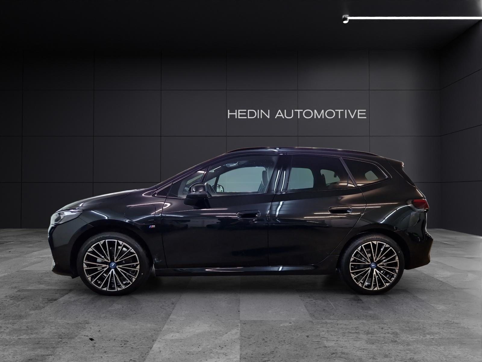 BMW 225e xDrive Active Tourer, Plug-in-Hybrid Benzin/Elektro, Neuwagen, Automatik - 2