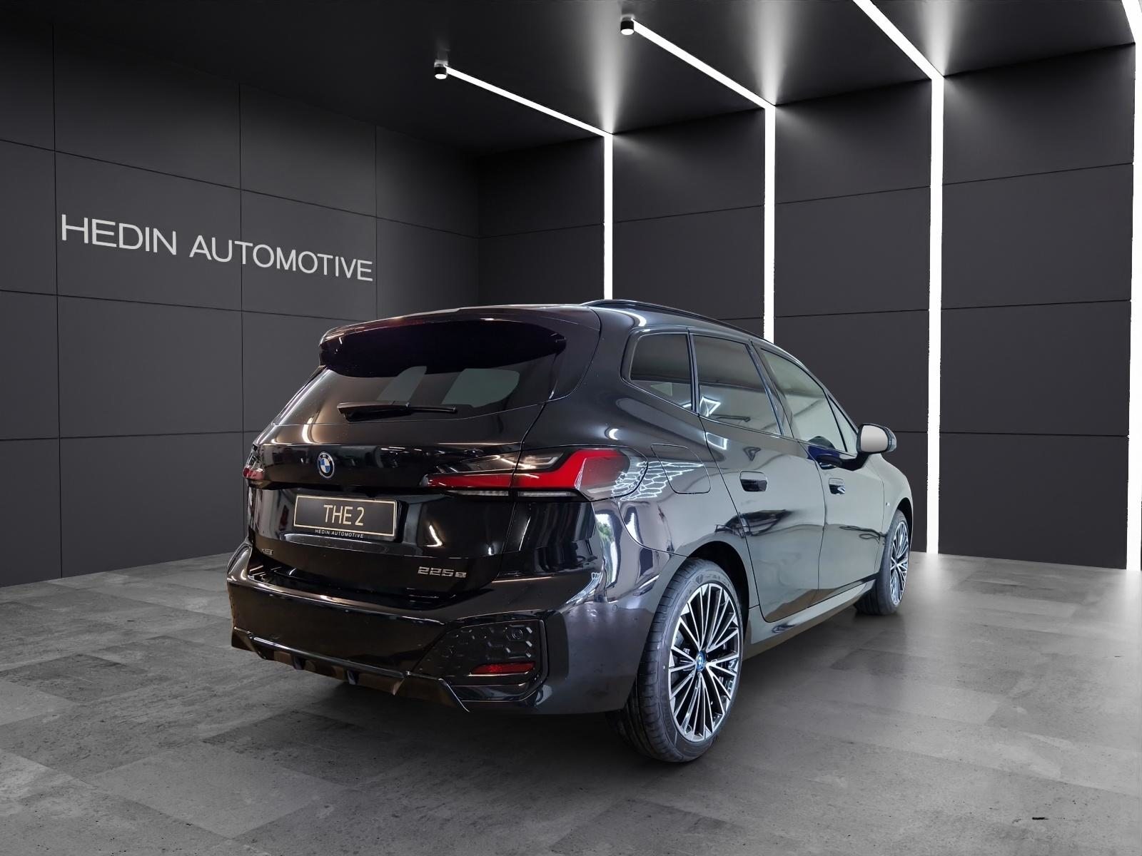 BMW 225e xDrive Active Tourer, Plug-in-Hybrid Benzin/Elektro, Neuwagen, Automatik - 5
