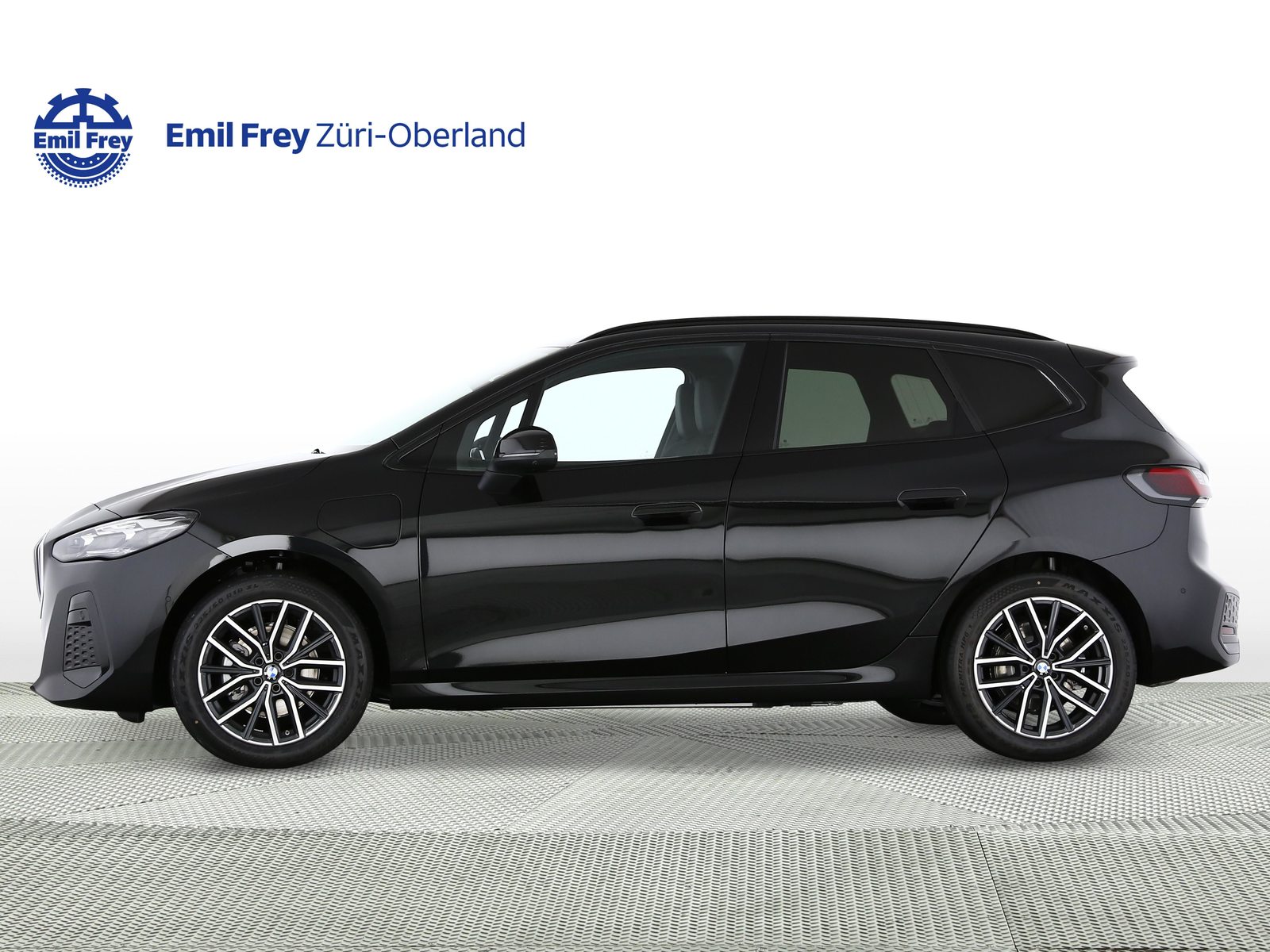BMW 225e xDrive Active Tourer, Hybride Rechargeable Essence/Électricité, Voiture nouvelle, Automatique - 2