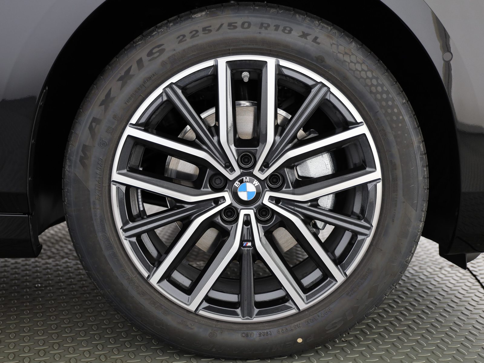 BMW 225e xDrive Active Tourer, Hybride Rechargeable Essence/Électricité, Voiture nouvelle, Automatique - 7