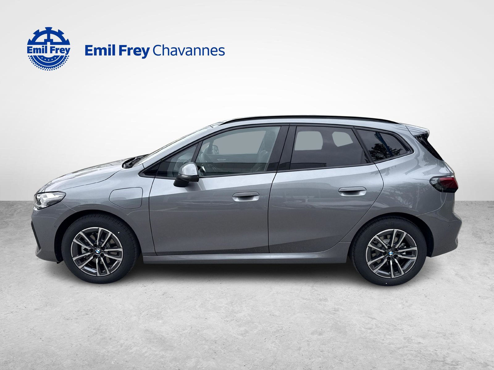 BMW 225e xDrive Active Tourer Kit Sport M, Plug-in-Hybrid Petrol/Electric, New car, Automatic - 2
