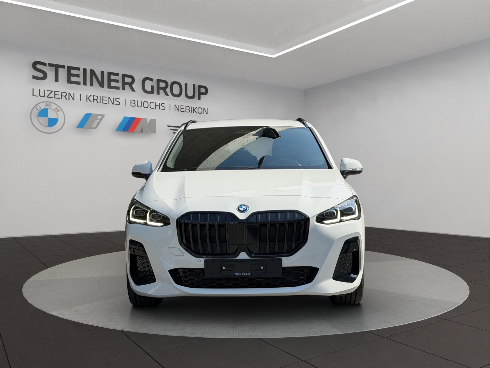 BMW 225e Active Tourer M Sport, Plug-in-Hybrid Benzin/Elektro, Neuwagen, Automatik - 2