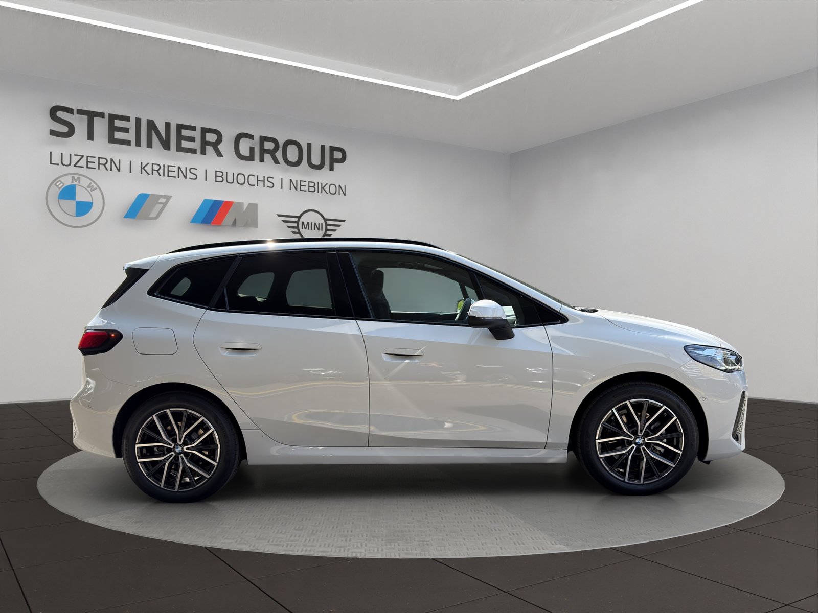 BMW 225e Active Tourer M Sport, Plug-in-Hybrid Benzin/Elektro, Neuwagen, Automatik - 4