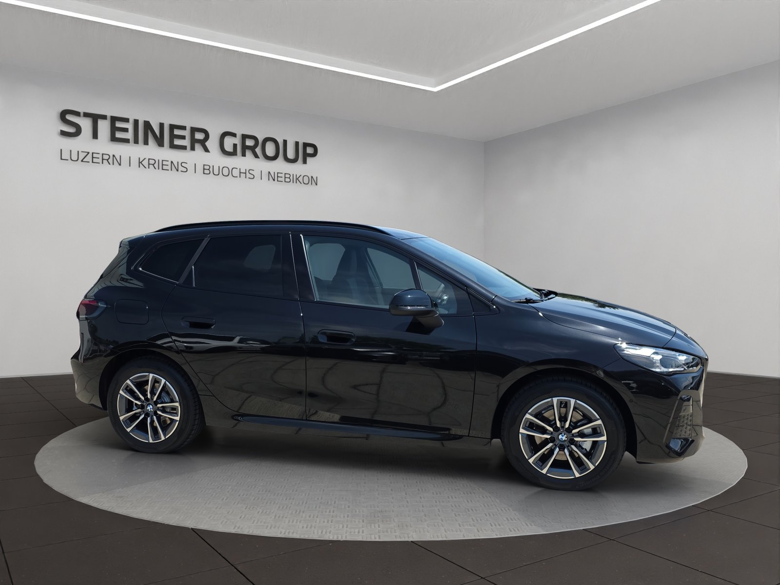 BMW 225e Active Tourer, Plug-in-Hybrid Petrol/Electric, New car, Automatic - 3