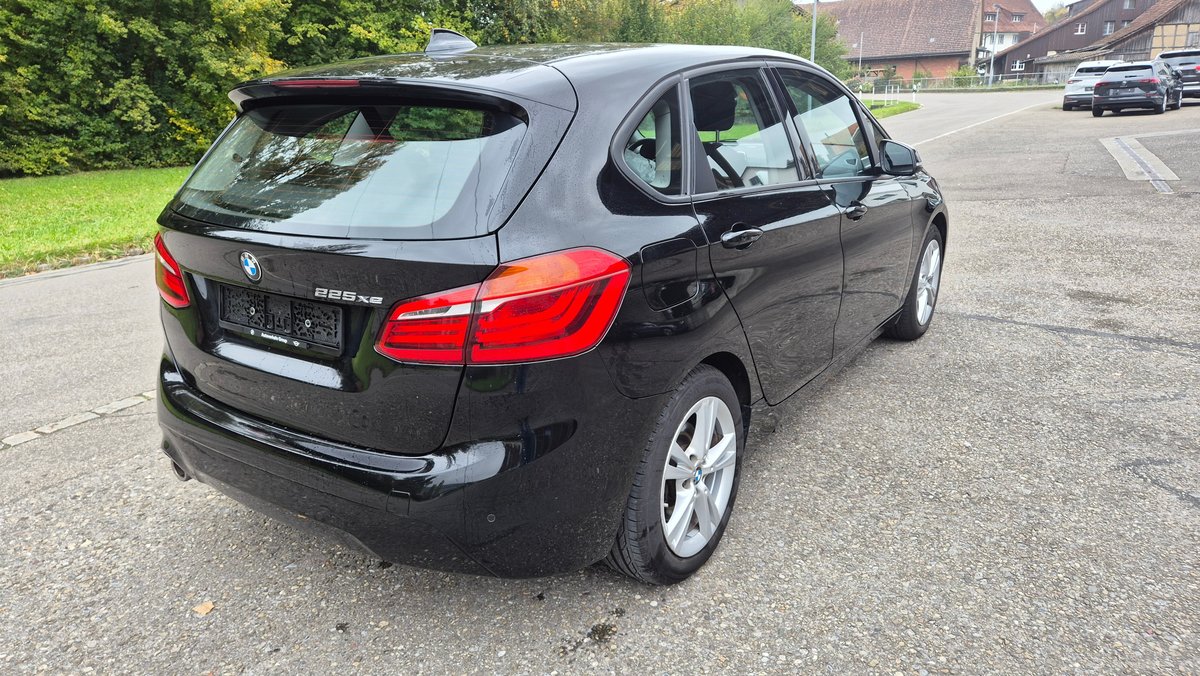 BMW 225xe iPerformance Active Tourer Steptronic, Plug-in-Hybrid Benzin/Elektro, Occasion / Gebraucht, Automatik - 4