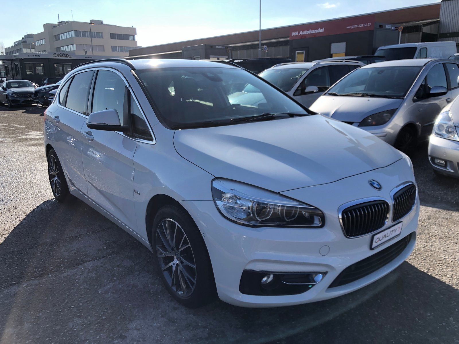 BMW 225i Active Tourer M-SPORT Steptronic, Petrol, Second hand / Used, Automatic - 3