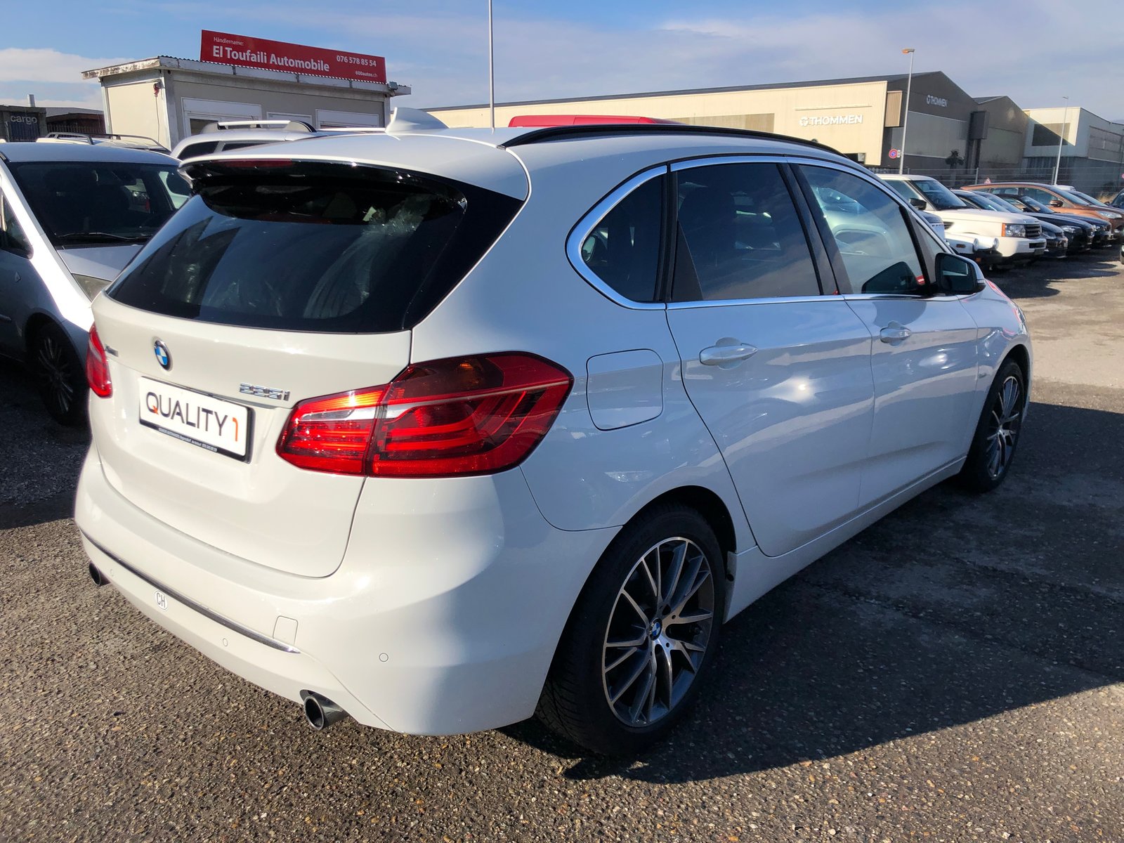 BMW 225i Active Tourer M-SPORT Steptronic, Petrol, Second hand / Used, Automatic - 4