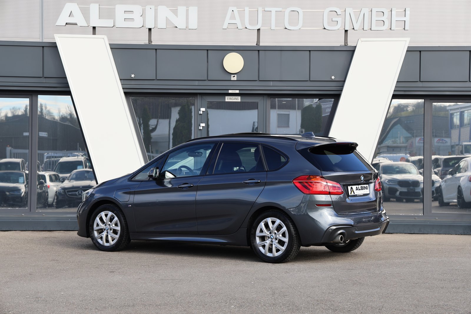 BMW 225xe iPerformance Active Tourer Steptronic M Sport, Plug-in-Hybrid Petrol/Electric, Second hand / Used, Automatic - 3