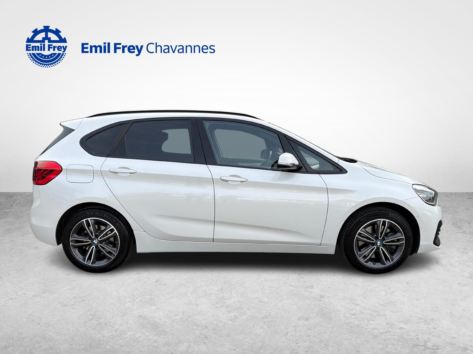 BMW 225xe Active Tourer, Plug-in-Hybrid Petrol/Electric, Second hand / Used, Automatic - 3
